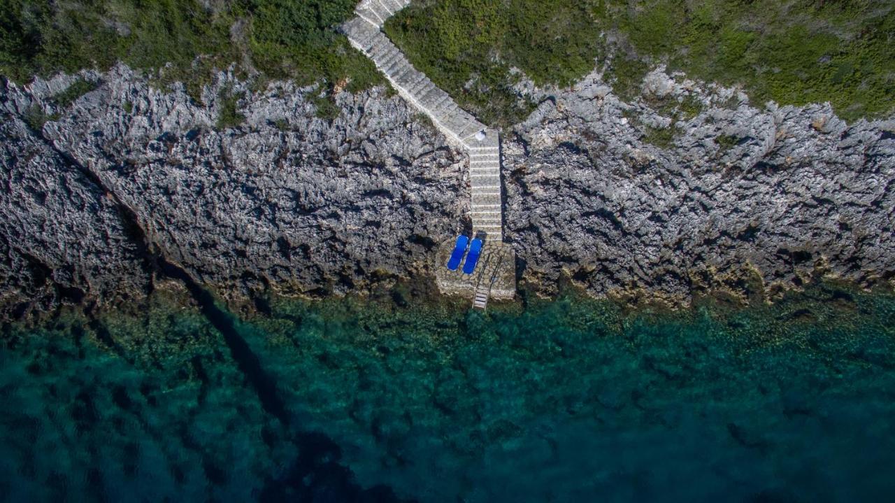 Iris Villas Lefkada - Marine Villa With Private Sea Access Syvota Exterior foto